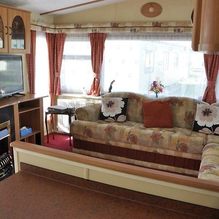 Caravan 8 Berth With Private Fishing Hotel Lincoln Buitenkant foto